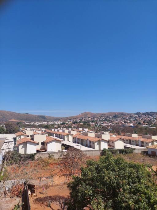 Apartment Charmoso Ap Em Sete Lagoas